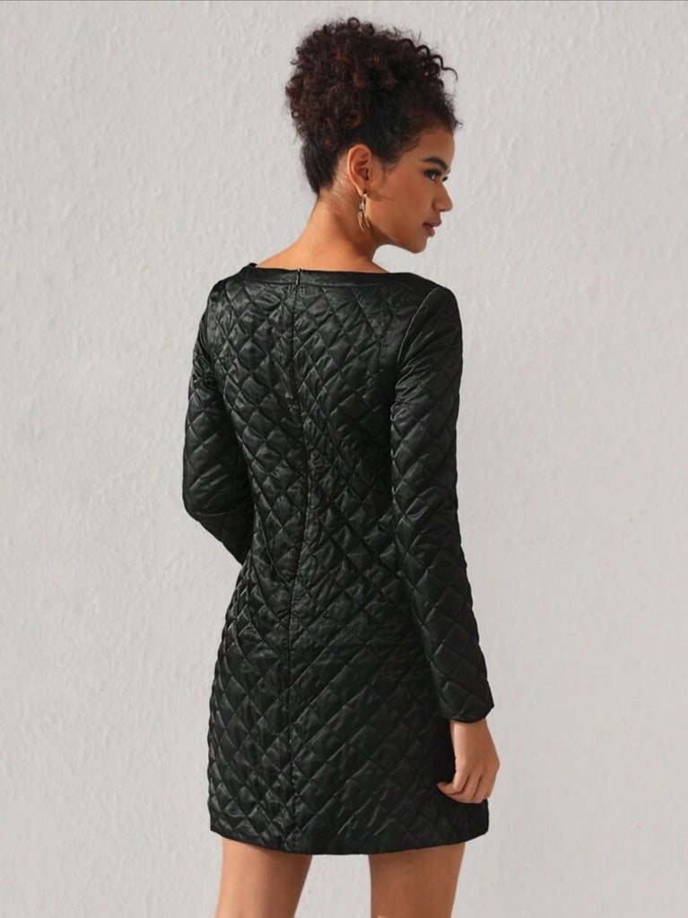 SARVACCE BATEAU NECK QUILTED DRESS / FROCK